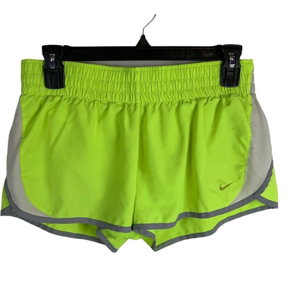 Nike Dri-Fit shorts Medium neon yellow‎ green